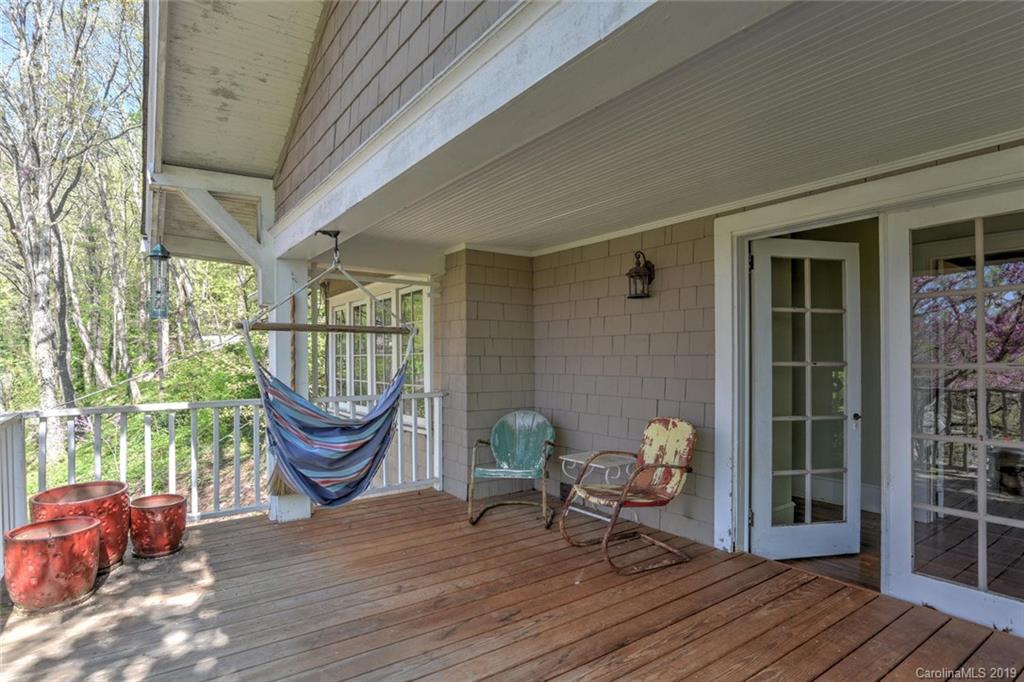26 Howland Road Asheville, NC 28804 - Photo 14 of 30 Gallery Image 14