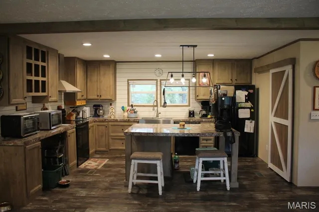 $325,000 | 5315 Hwy M, Mountain Grove, MO 65711