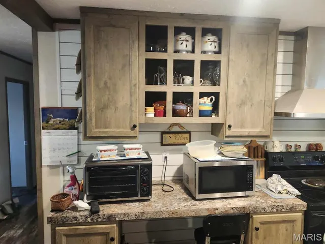 $325,000 | 5315 Hwy M, Mountain Grove, MO 65711