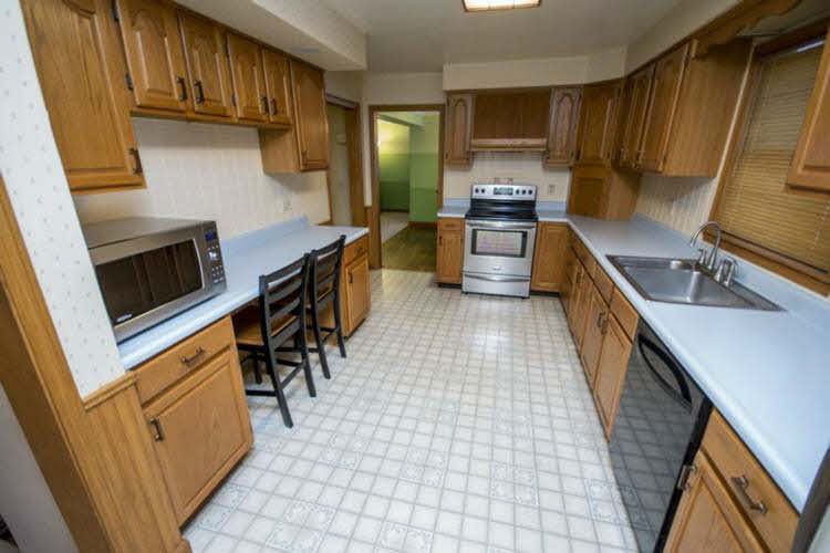 2512 West Midland Road Midland, MI 48642 - Photo 7 of 22 Gallery Image 7