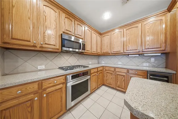 $514,449 | 4100 Parkview Court, Bedford, TX 76021