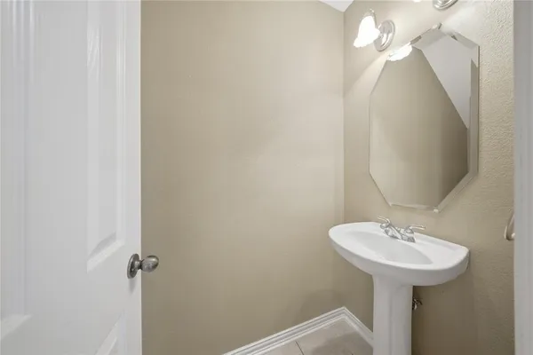 $514,449 | 4100 Parkview Court, Bedford, TX 76021