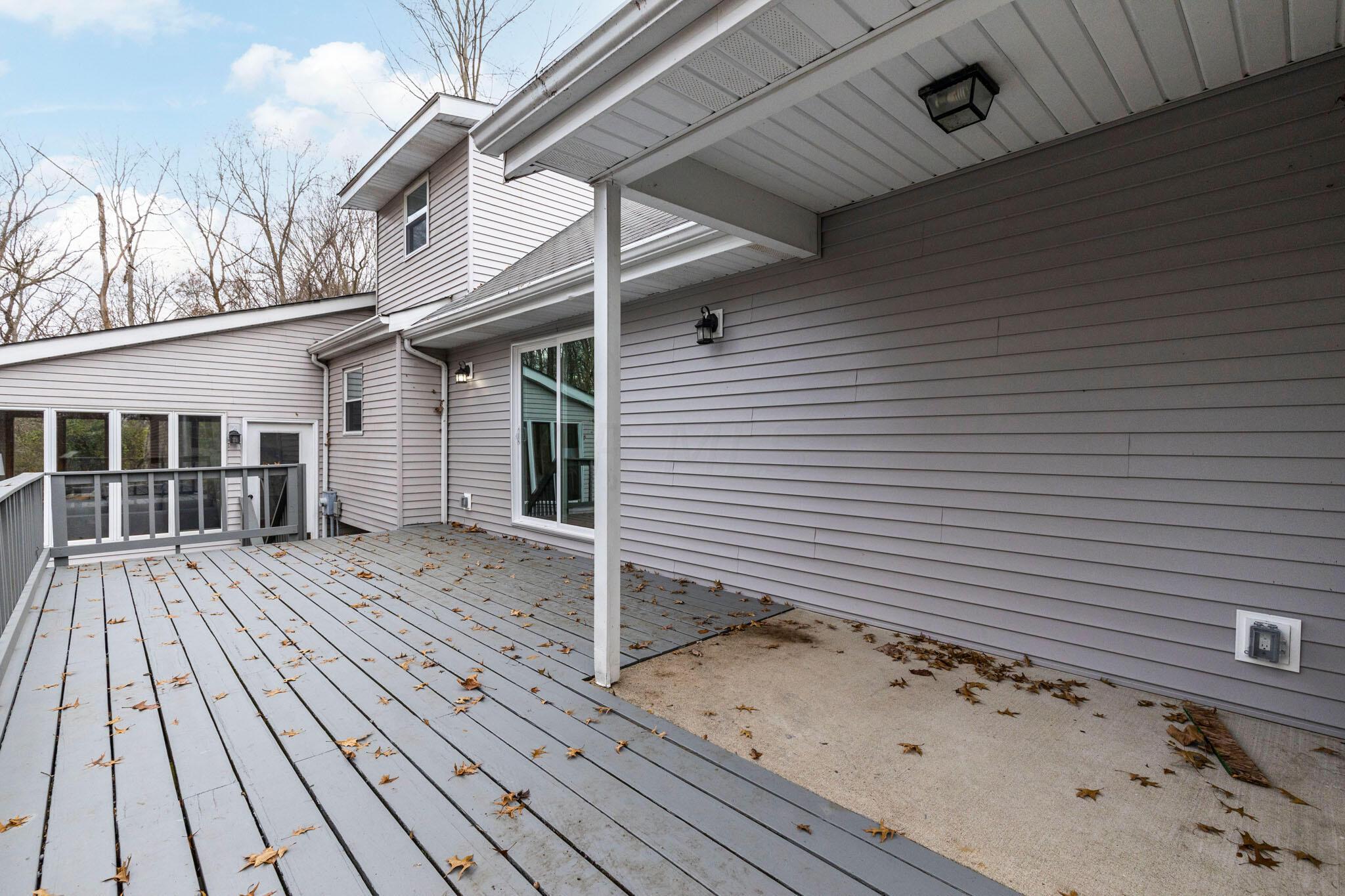 8116 Lewis Center Road Galena, OH 43021 - Photo 6 of 46 Deck