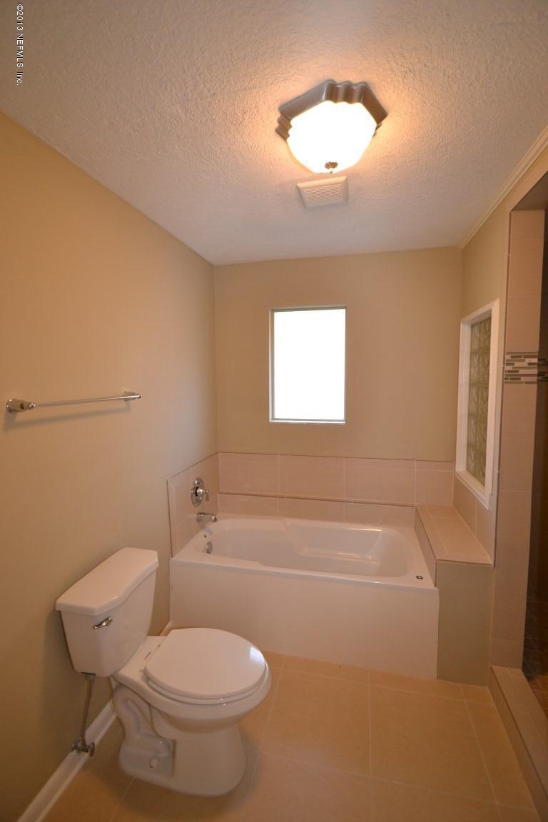 2106 La Vaca Road Jacksonville, FL 32217 - Photo 14 of 73 MASTER BATH 3