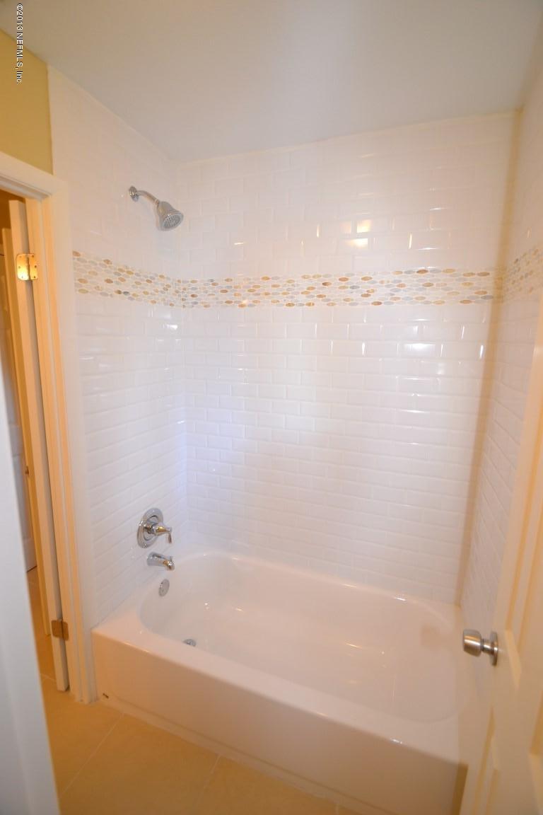 2106 La Vaca Road Jacksonville, FL 32217 - Photo 23 of 73 BATHROOM 4-2