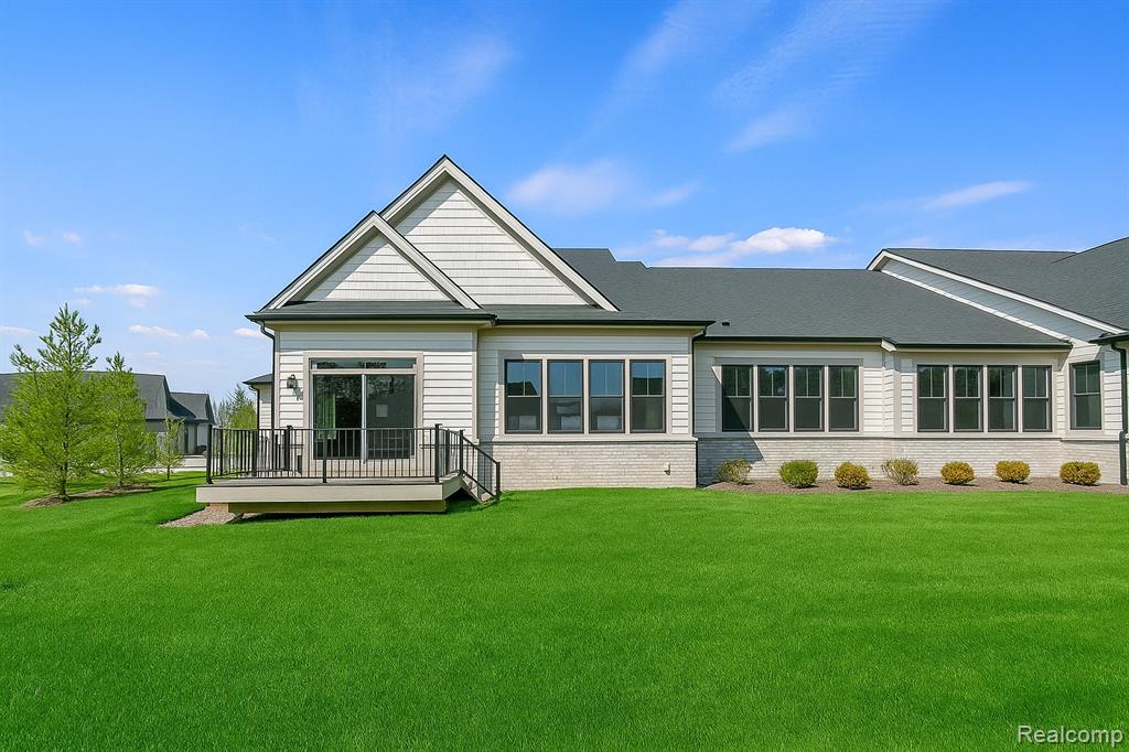 3077 Claret Lane Rochester, MI 48309 - Photo 1 of 32 Gallery Image 1