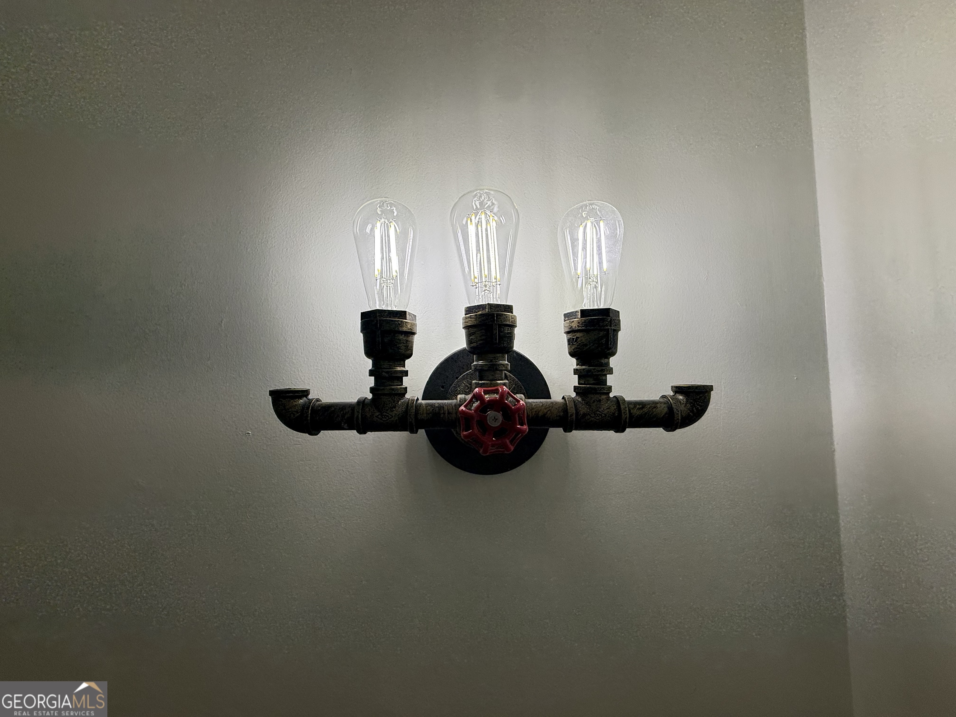 108 Plum Street Dublin, GA 31021 - Photo 20 of 33