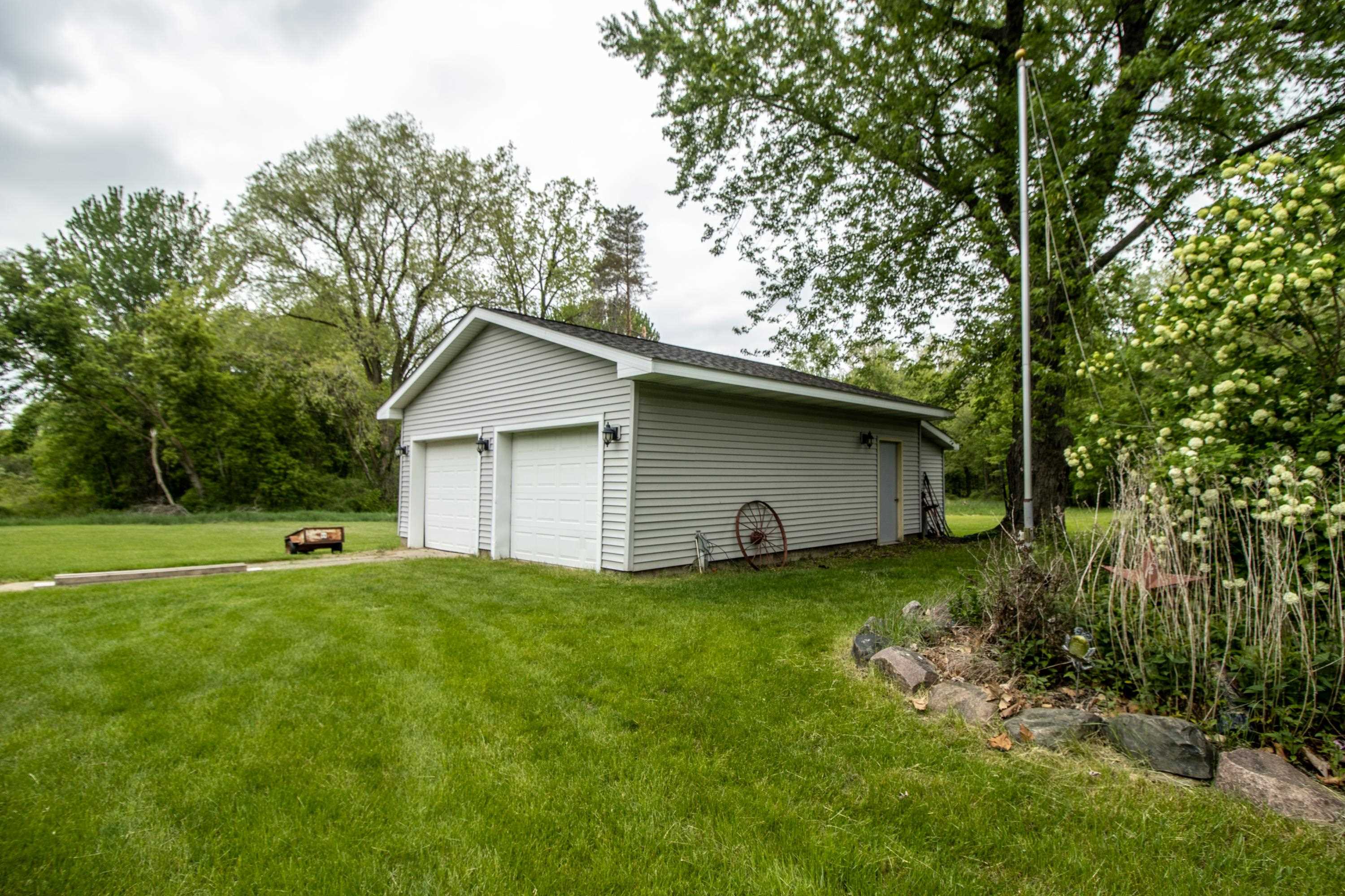5377 East Vienna Road Clio, MI 48420 - Photo 32 of 51