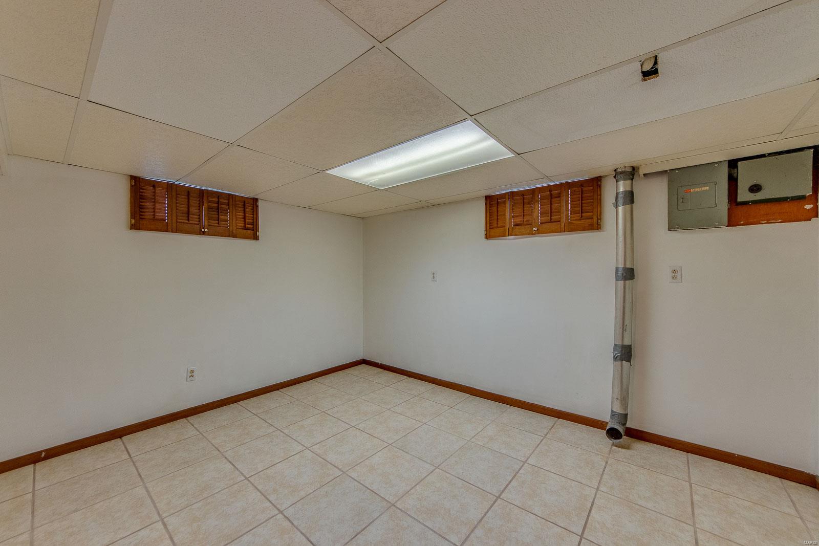1919 Telegraph Road St. Louis, MO 63125 - Photo 30 of 46 Gallery Image 30