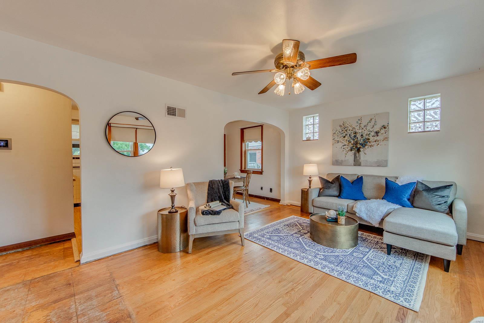 1919 Telegraph Road St. Louis, MO 63125 - Photo 3 of 46 Gallery Image 3