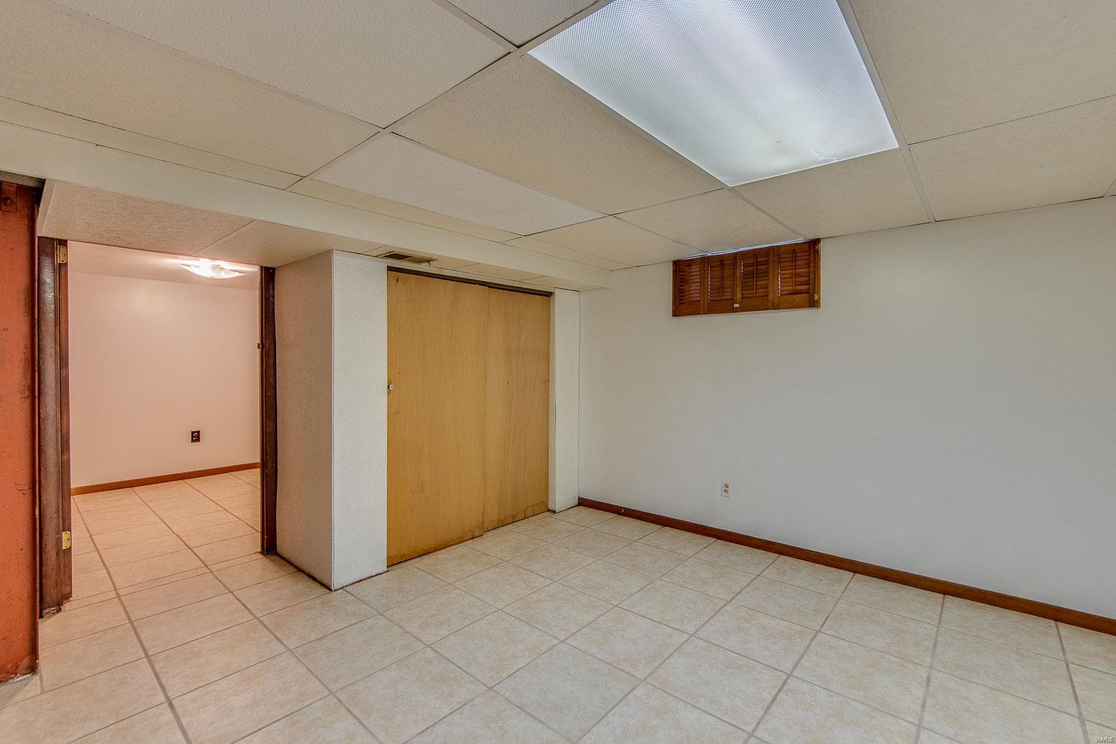 1919 Telegraph Road St. Louis, MO 63125 - Photo 31 of 46 Gallery Image 31