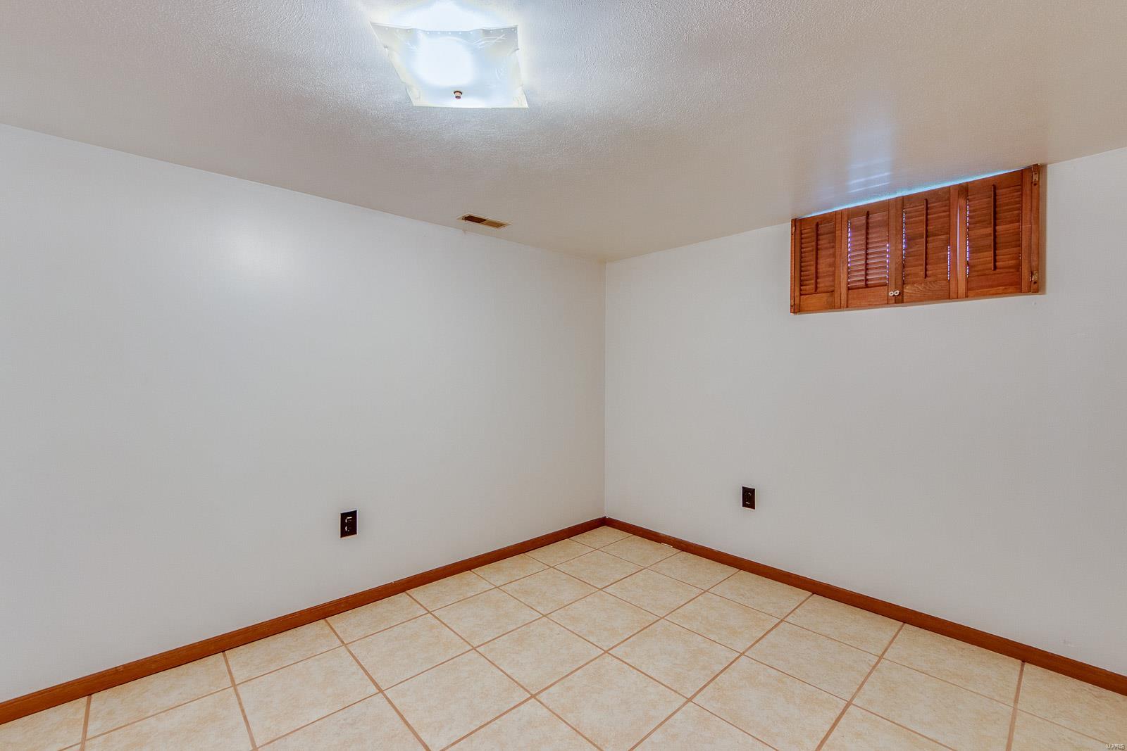 1919 Telegraph Road St. Louis, MO 63125 - Photo 34 of 46 Gallery Image 34