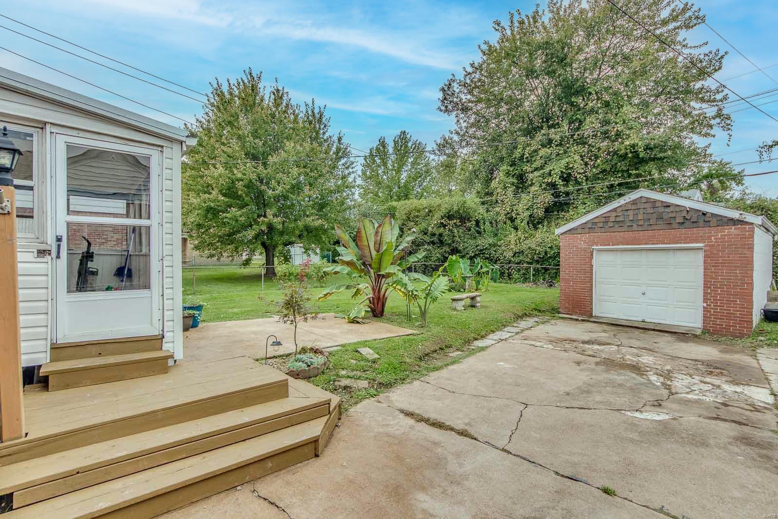 1919 Telegraph Road St. Louis, MO 63125 - Photo 38 of 46 Gallery Image 38