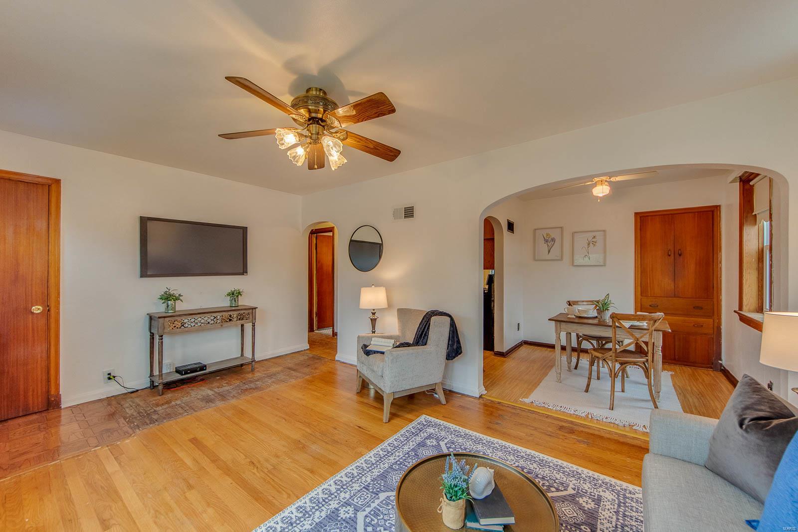 1919 Telegraph Road St. Louis, MO 63125 - Photo 4 of 46 Gallery Image 4