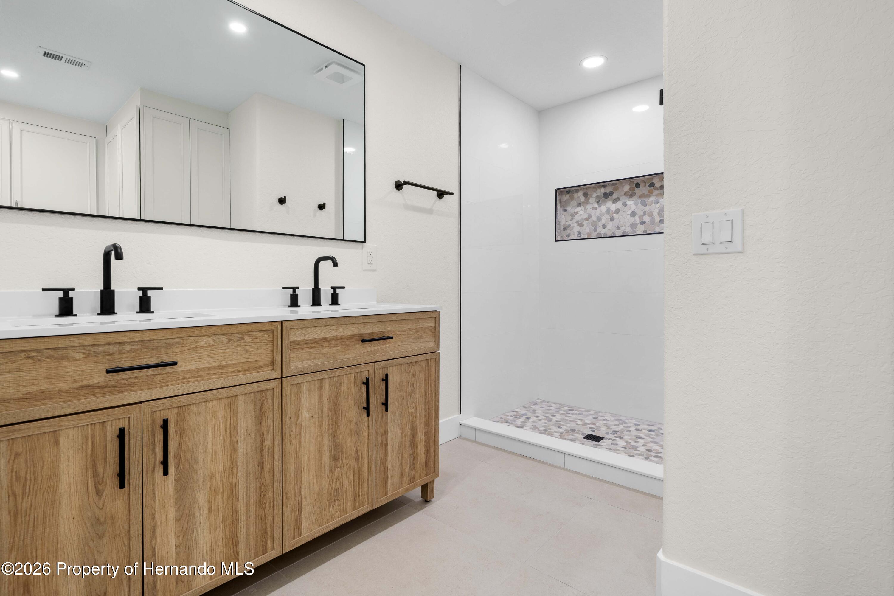 9086 Grove Road Spring Hill, FL 34613 - Photo 13 of 32