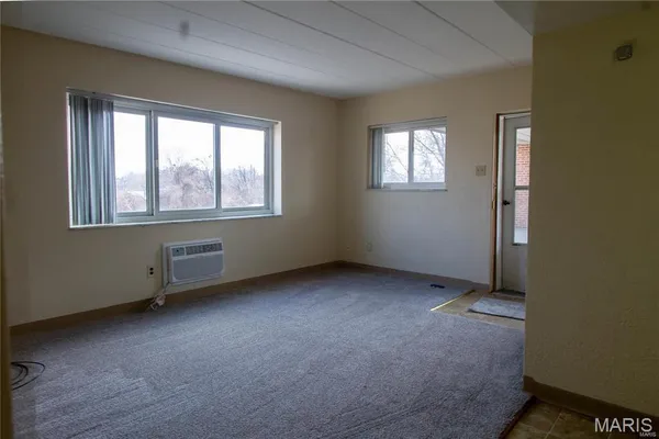 $850 | 2758 Walton Road, Unit H, St. Louis, MO 63114