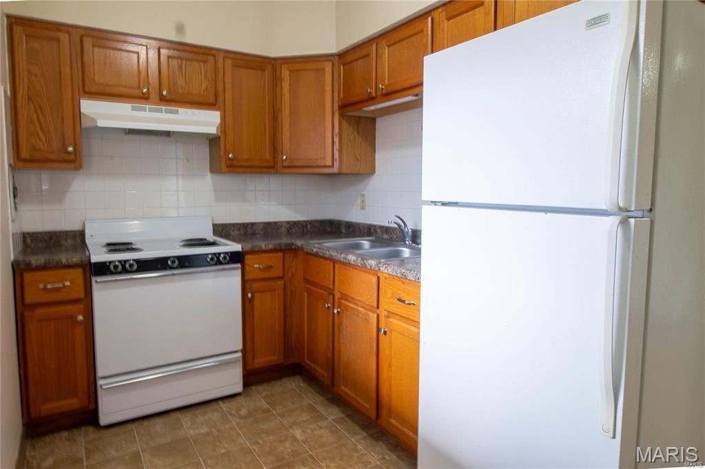 2758 Walton Road, Unit H St. Louis, MO 63114 - Photo 4 of 8