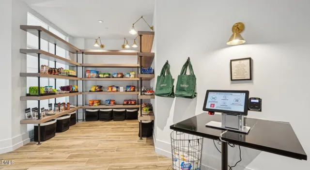 $1,904 | 625 South Elliott Road, Unit B2L, Chapel Hill, NC 27517