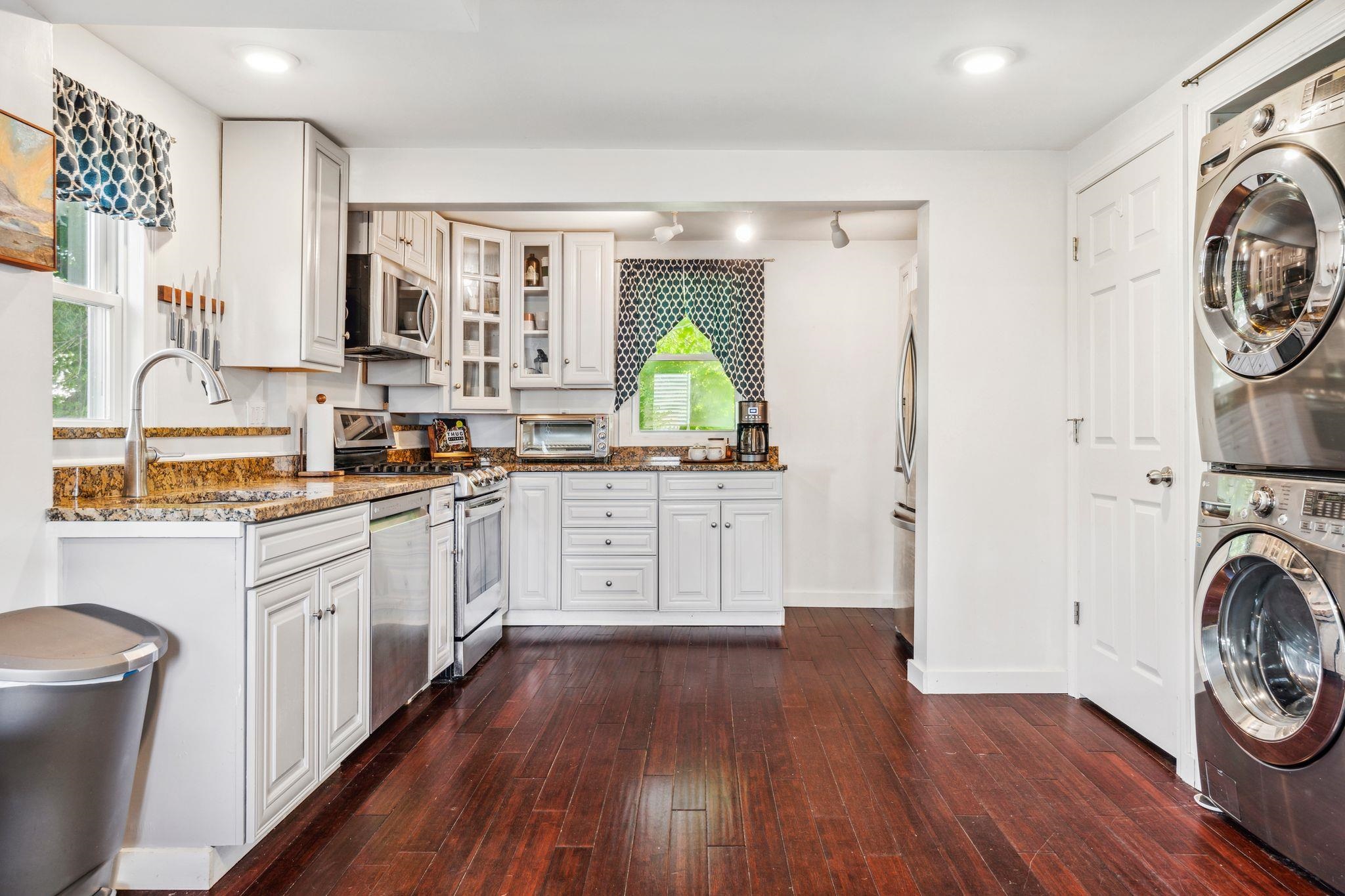 43 1/2 Forest Street Dover, NH 03820 - Photo 4 of 29