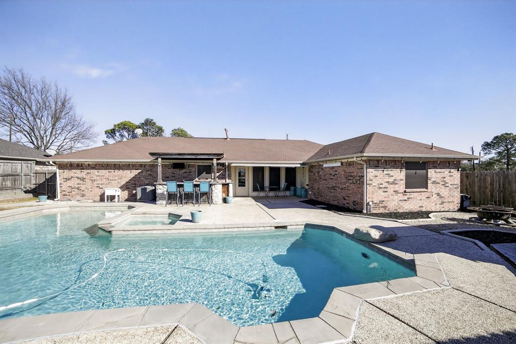 116 Curtis Lane Quinlan, TX 75474 - Photo 25 of 31 a front view of a house with garden