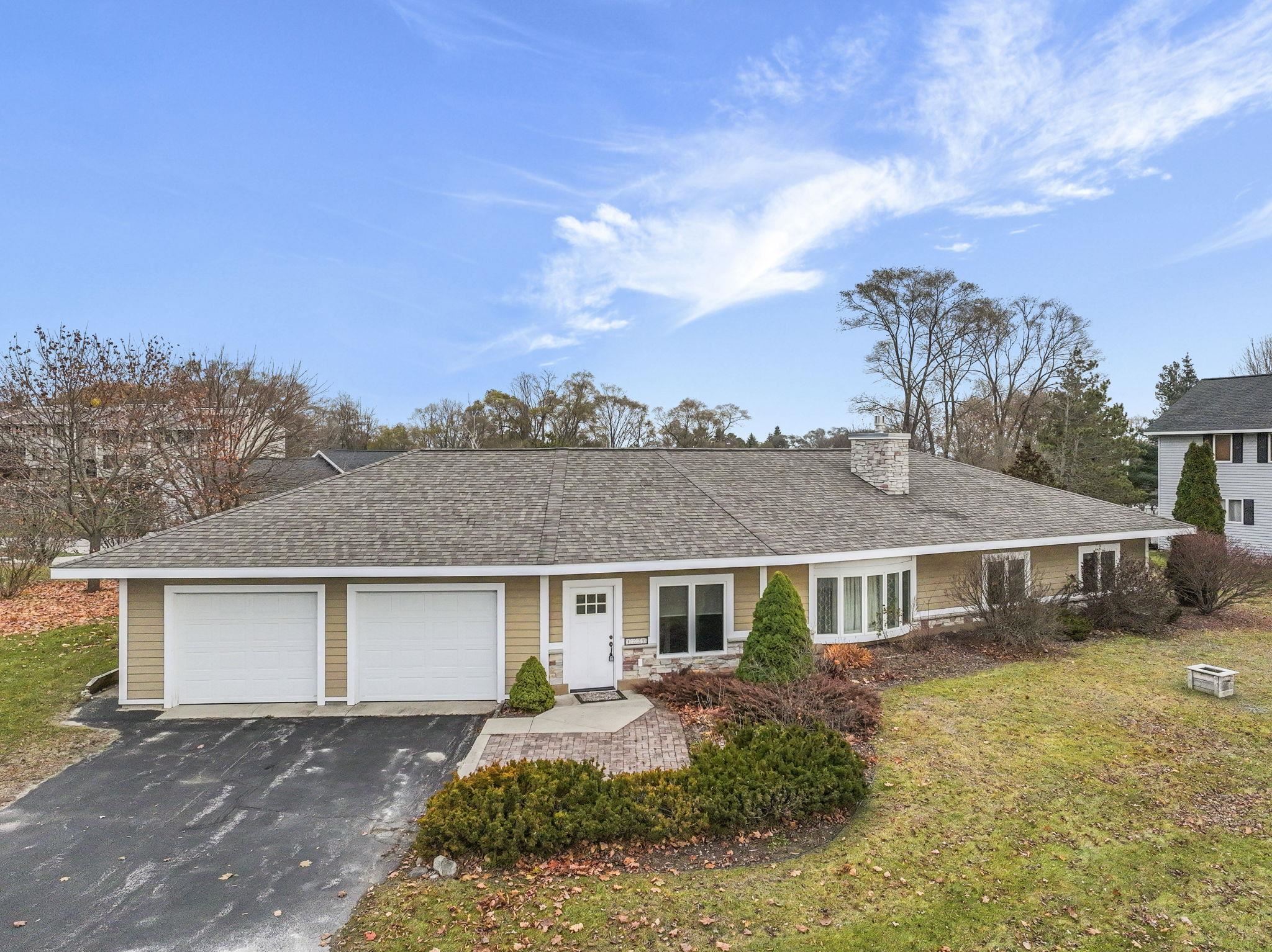 4220 Summerhill Road Traverse City, MI 49684 - Photo 40 of 40 1940970-baf84588-114a-409d-b7ed-84c23664dd13.JPG
