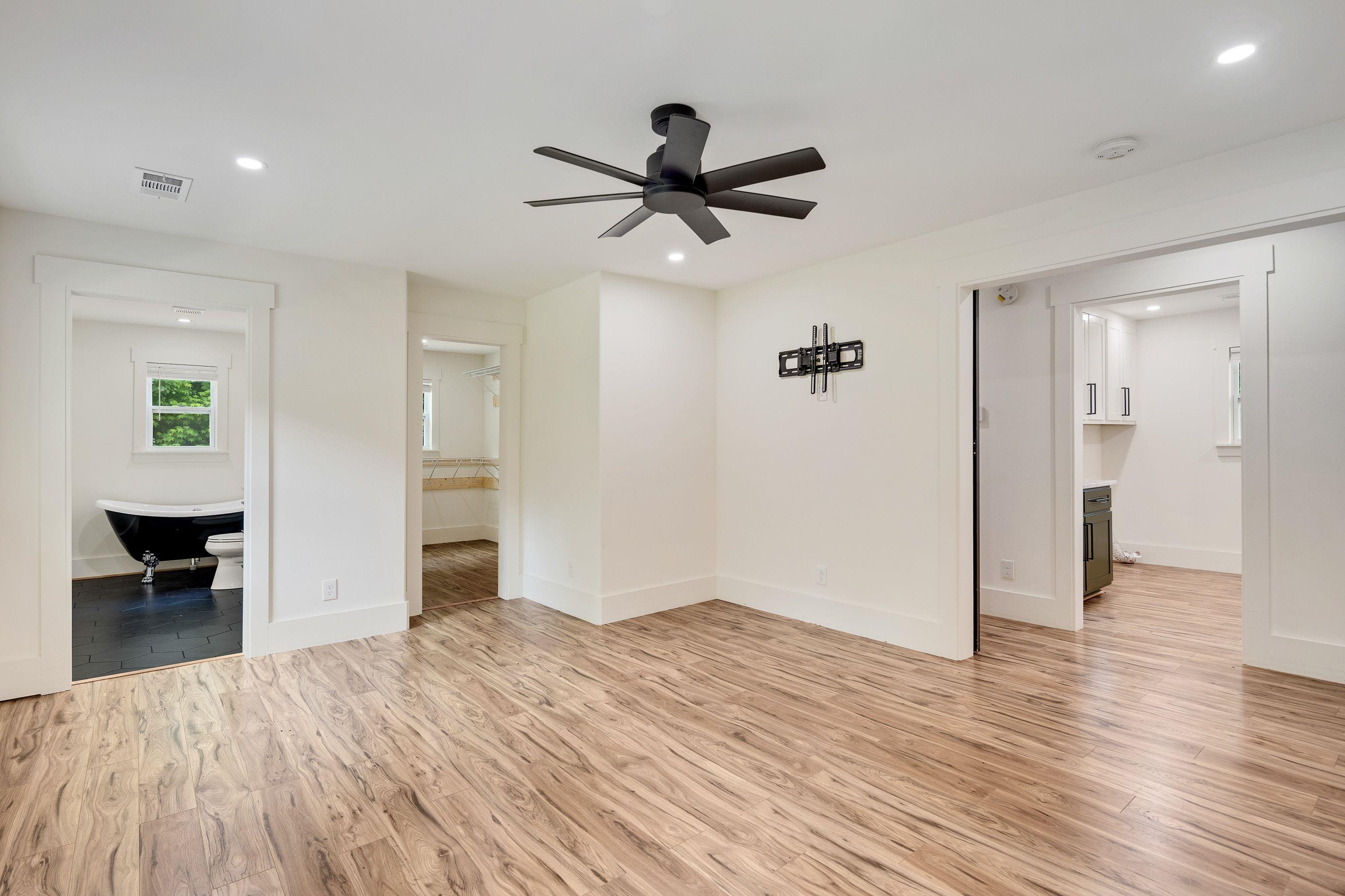 240 Dogwood Road Somerville, TN 38068 - Photo 17 of 37 a view of empty room with wooden floor