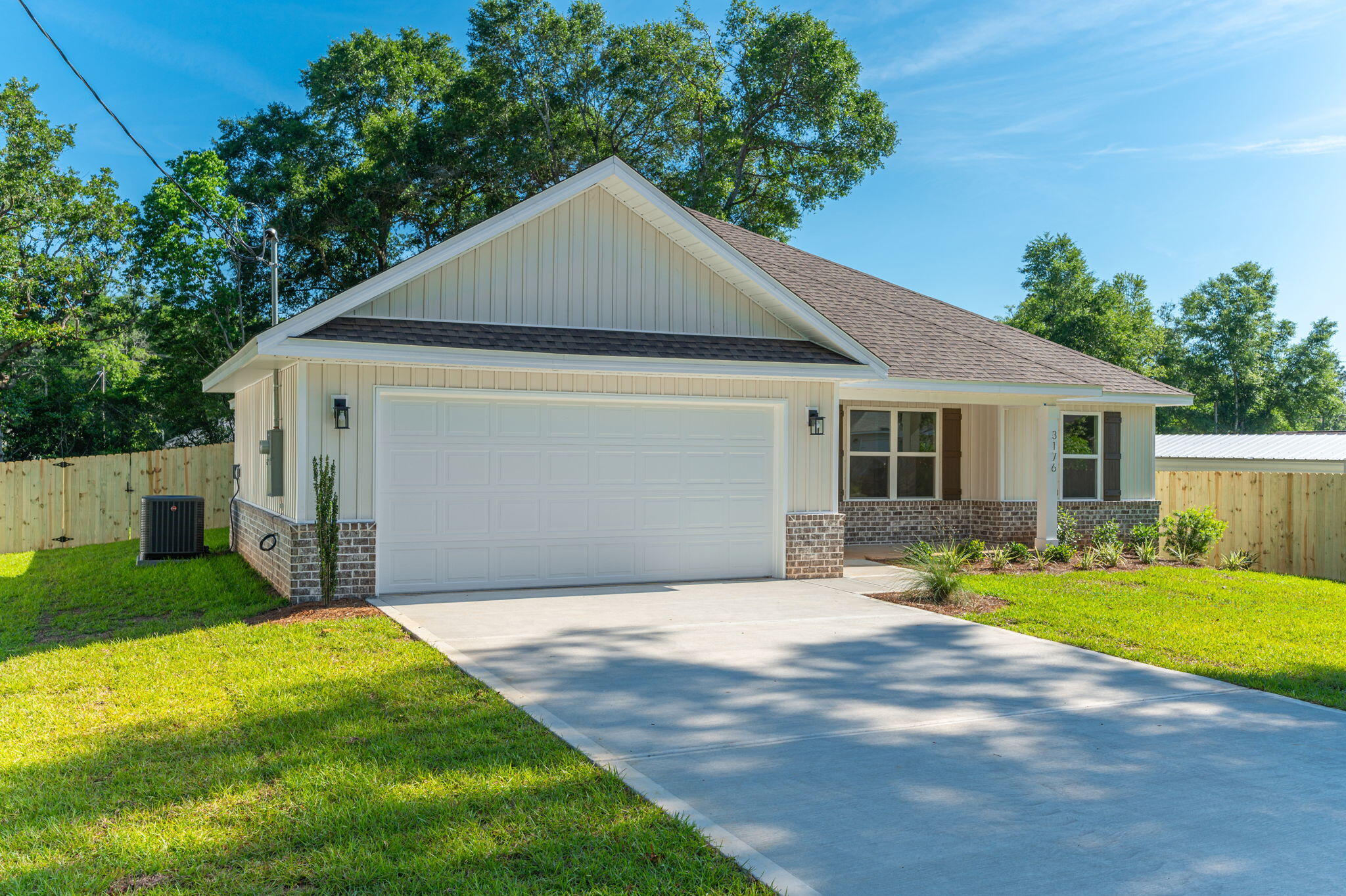 3176 Maple Street Crestview, FL 32539 - Photo 2 of 42 3-web-or-mls-3176 Maple St Exterior-3