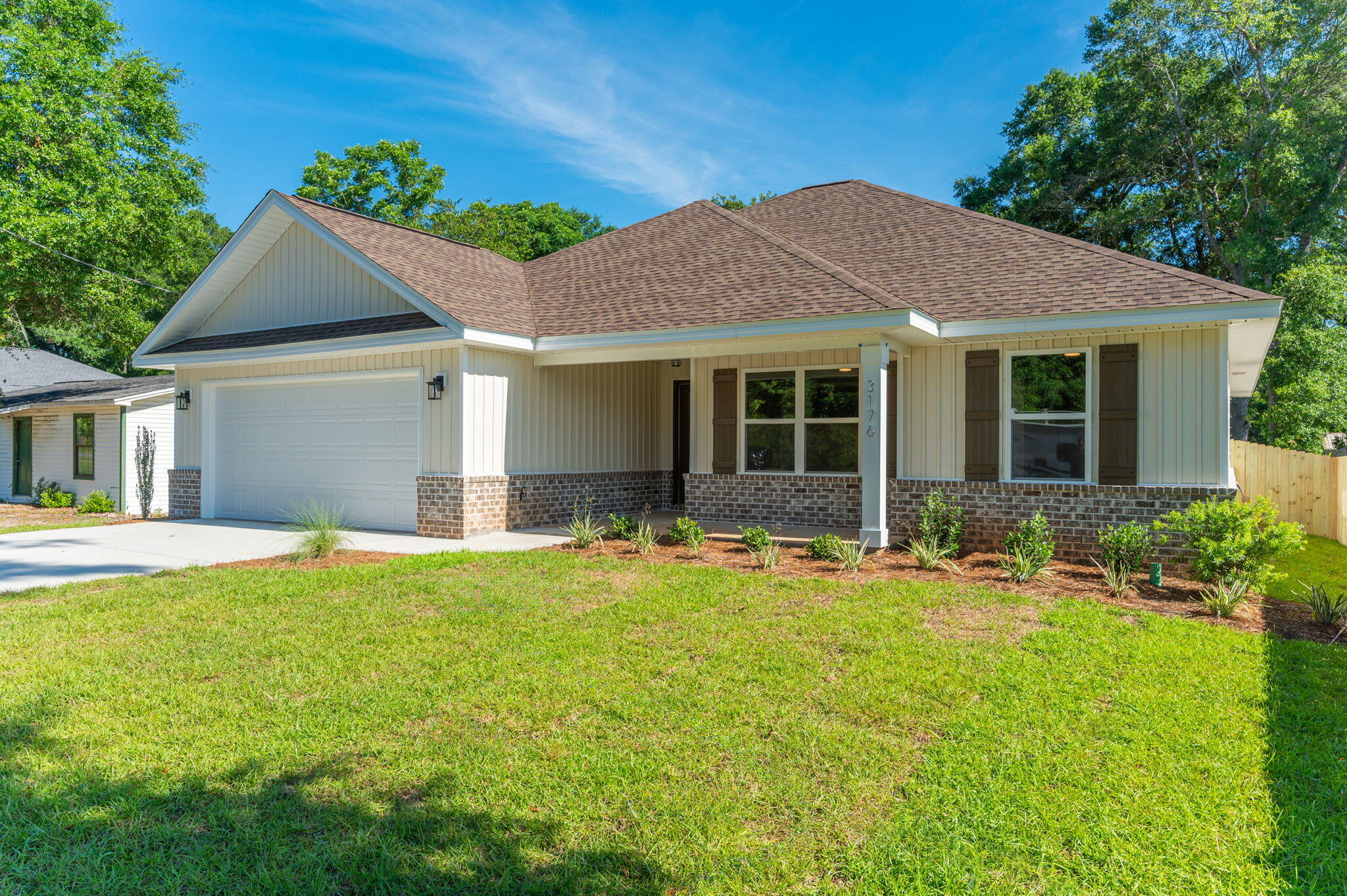 3176 Maple Street Crestview, FL 32539 - Photo 3 of 42 2-web-or-mls-3176 Maple St Exterior-2