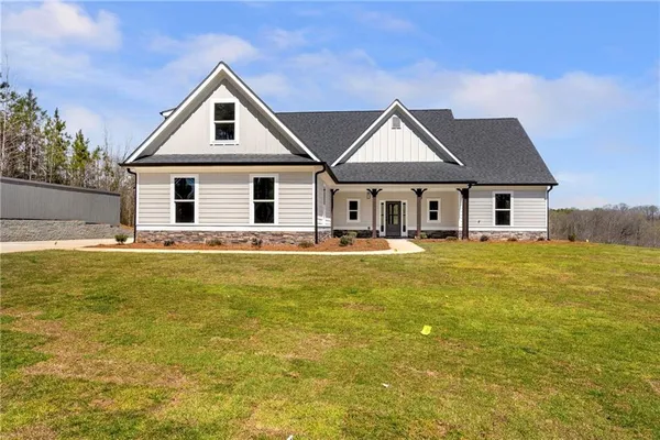 $674,900 | 647 Fairview Road, Pendergrass, GA 30567