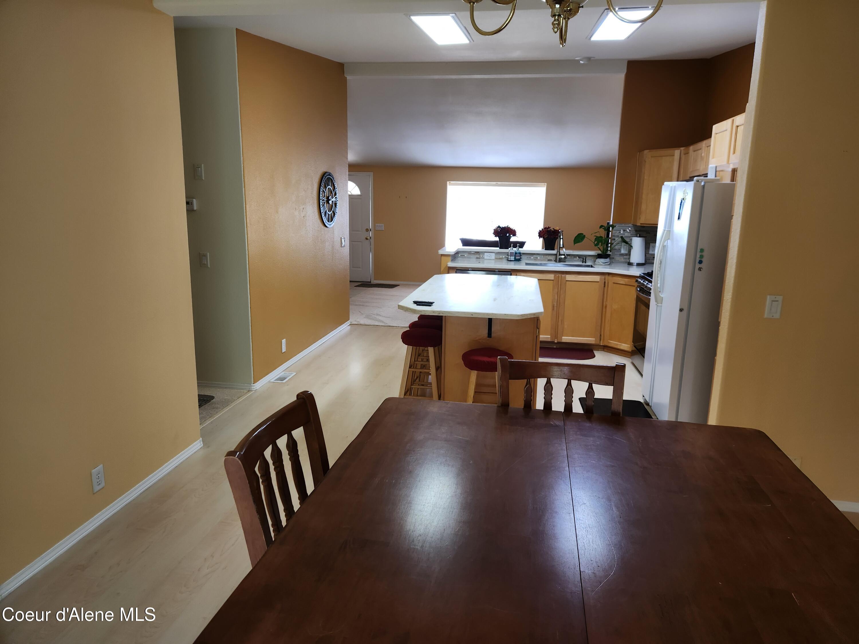 1906 Bounty Loop Hayden, ID 83835 - Photo 11 of 25 1000026083