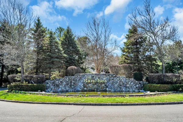 $739,000 | 13 William Lane, Mount Sinai, NY 11766