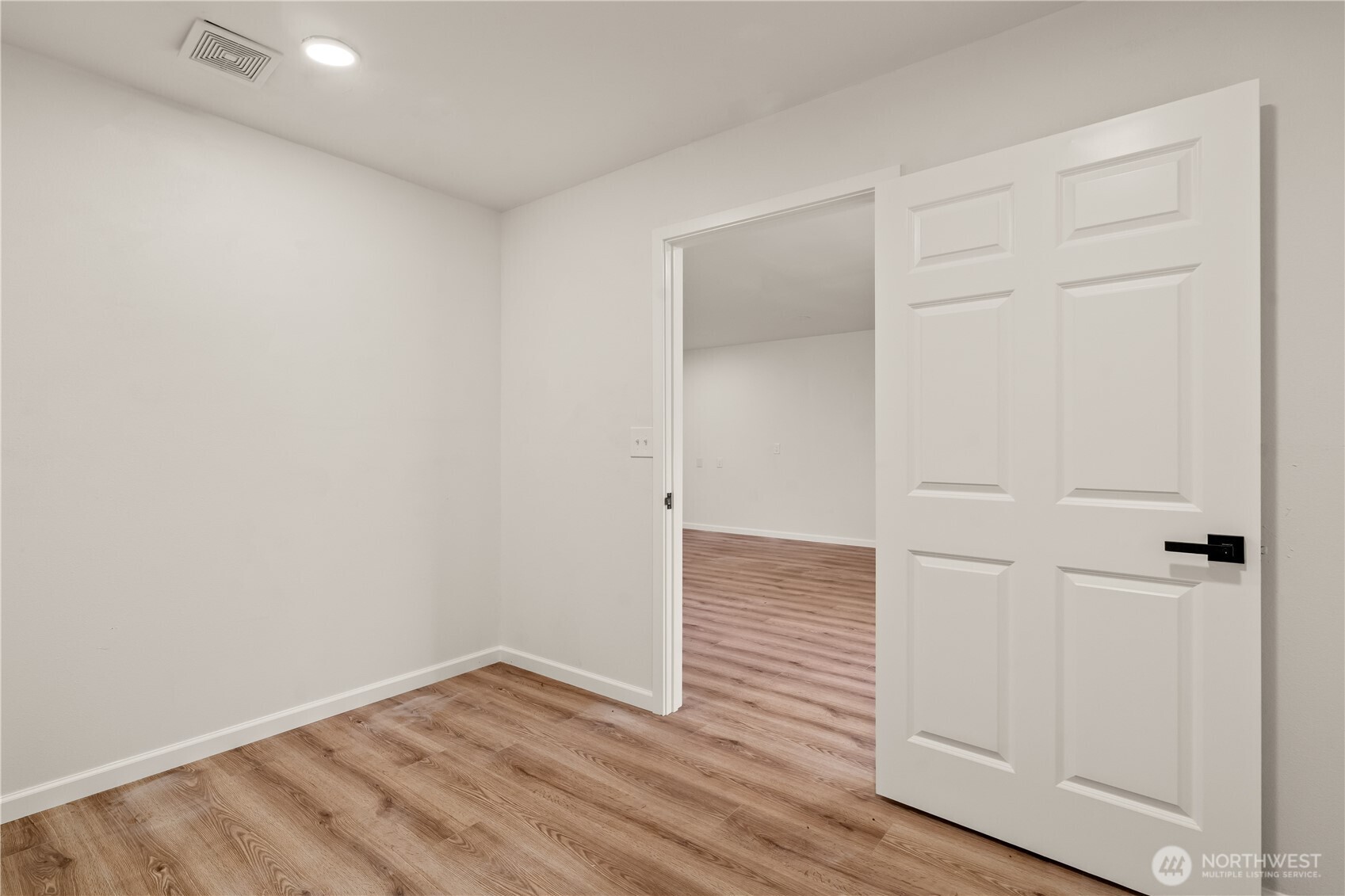 1972 Deville Drive Northwest Bremerton, WA 98312 - Photo 35 of 39