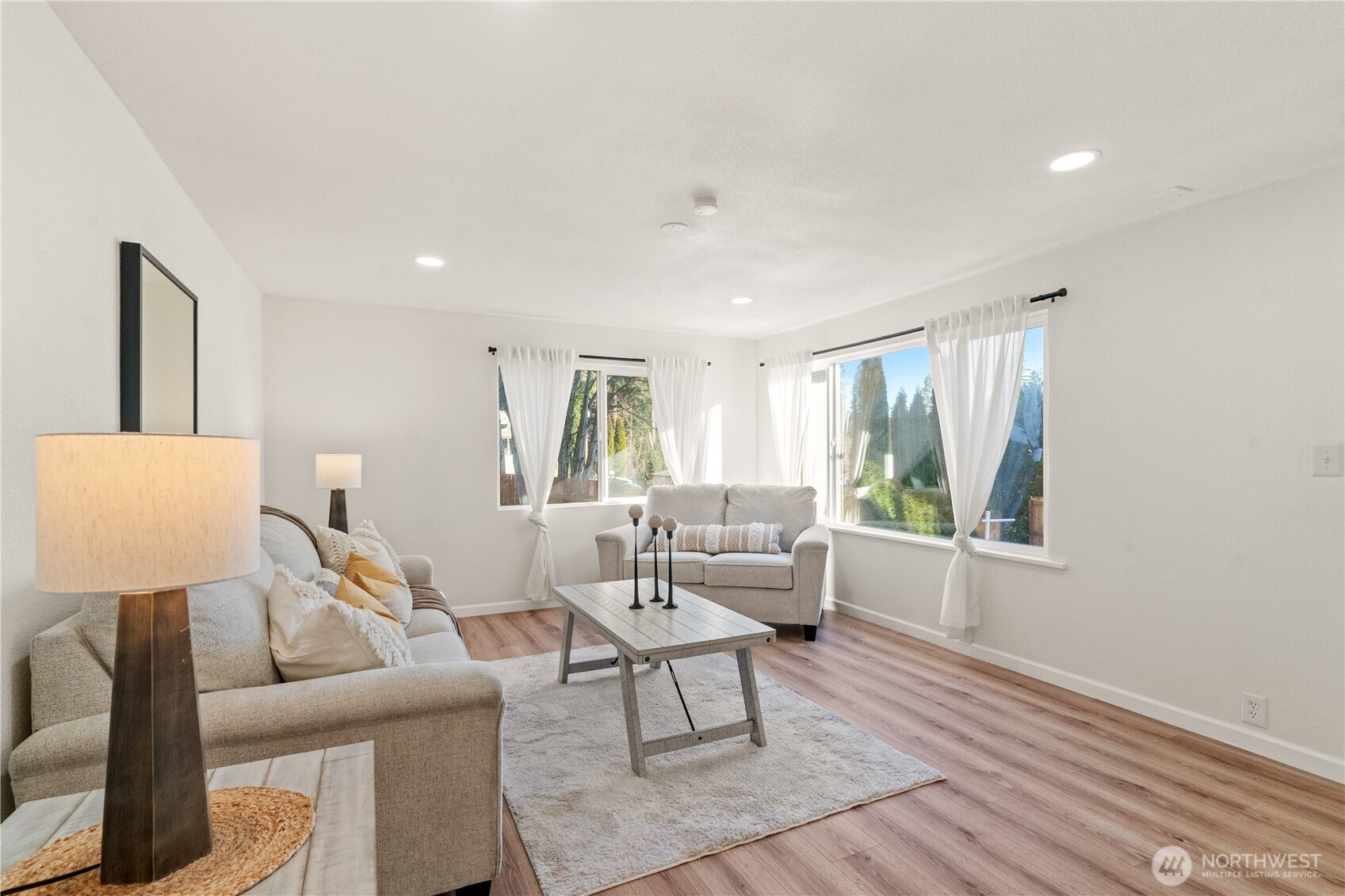 1972 Deville Drive Northwest Bremerton, WA 98312 - Photo 6 of 39