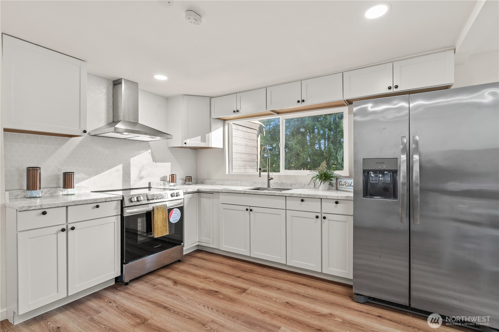 1972 Deville Drive Northwest Bremerton, WA 98312 - Photo 8 of 39