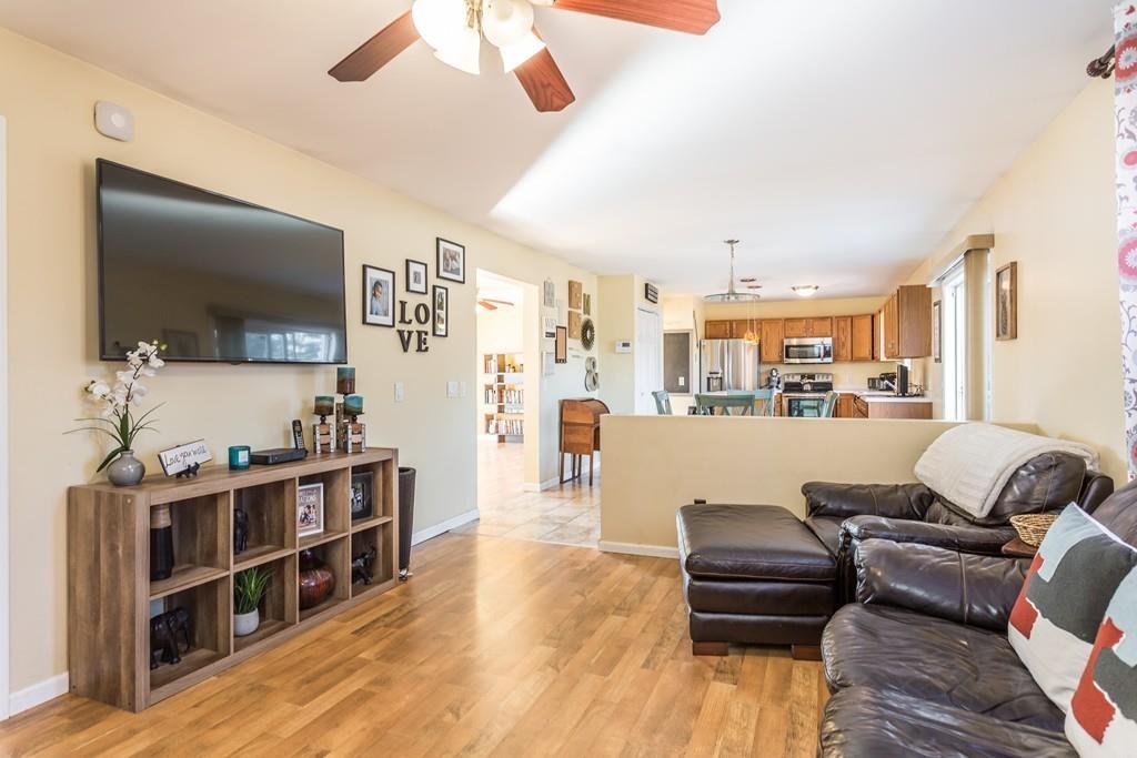 1011 B Point Road Marion, MA 02738 - Photo 11 of 20