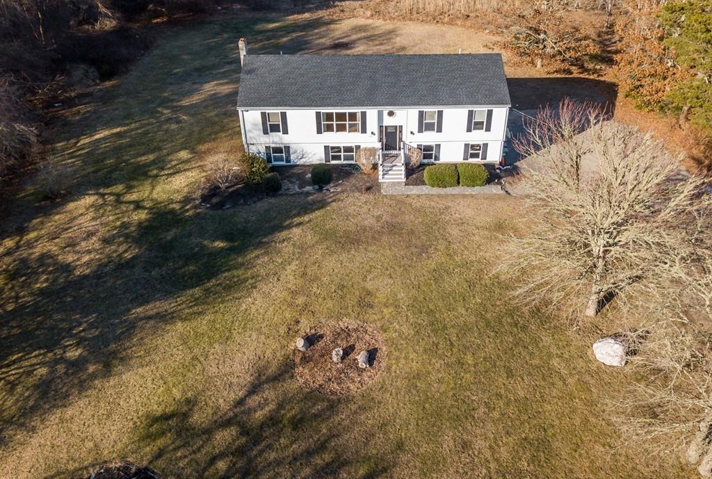 1011 B Point Road Marion, MA 02738 - Photo 3 of 20