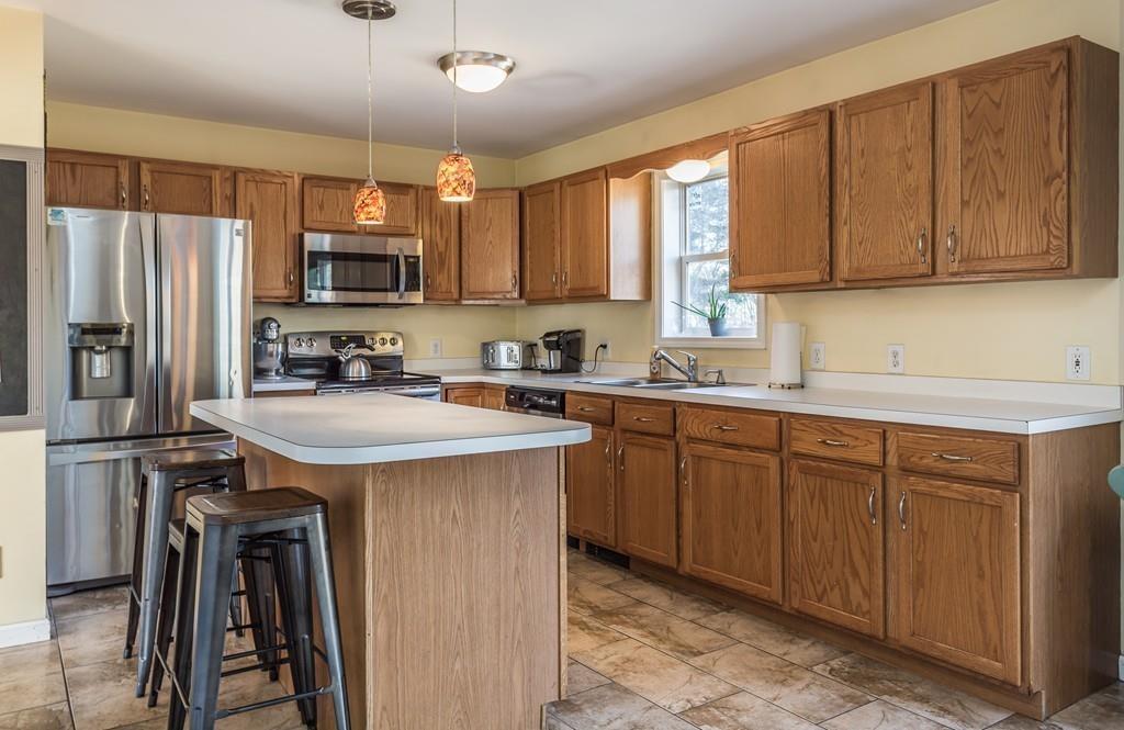 1011 B Point Road Marion, MA 02738 - Photo 9 of 20
