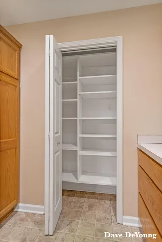 $389,900 | 347 Timberlake East, Holland, MI 49424