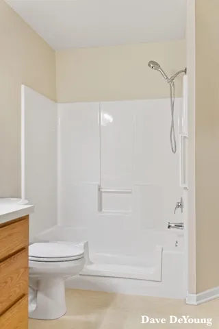 $389,900 | 347 Timberlake East, Holland, MI 49424