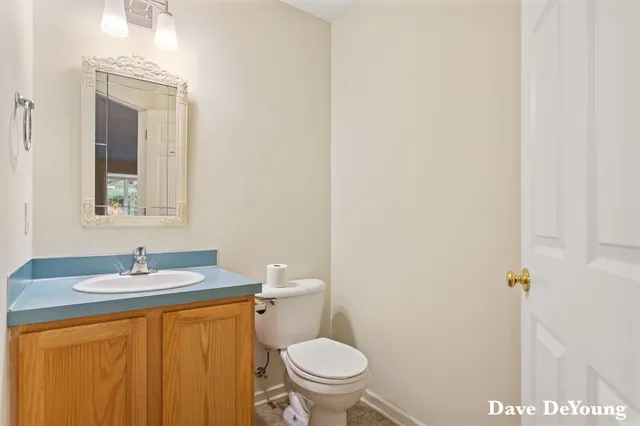 $389,900 | 347 Timberlake East, Holland, MI 49424