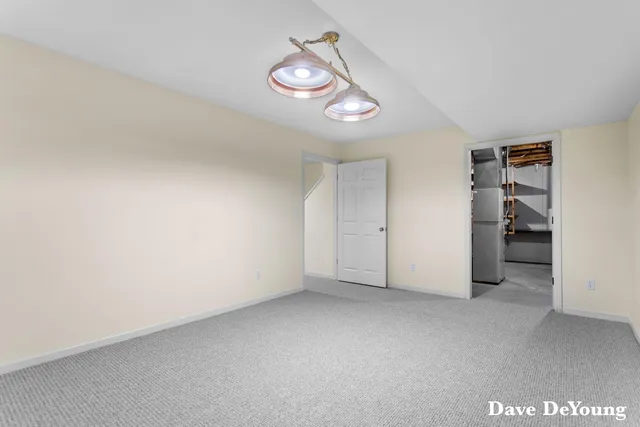 $389,900 | 347 Timberlake East, Holland, MI 49424