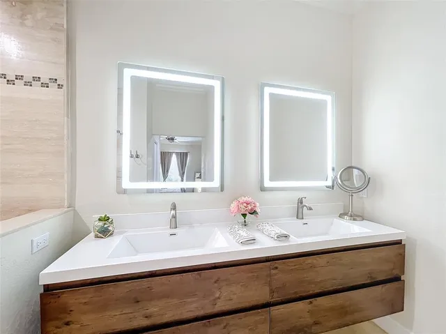 $420,000 | 4680 Mimosa Place, Unit 810, Coconut Creek, FL 33073