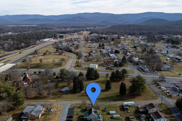 $219,500 | 502 7th Street, Elkton, VA 22827