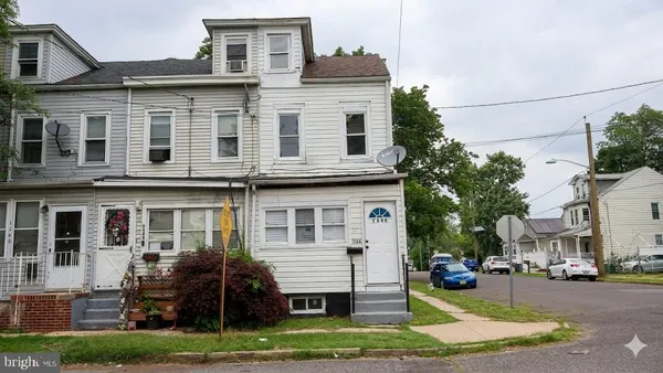 $2,500 | 1144 William Street, Hamilton, NJ 08610