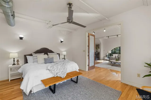 $389,000 | 4901 Washington Avenue, Unit 2A, St. Louis, MO 63108