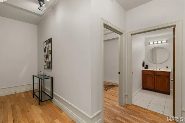 $389,000 | 4901 Washington Avenue, Unit 2A, St. Louis, MO 63108