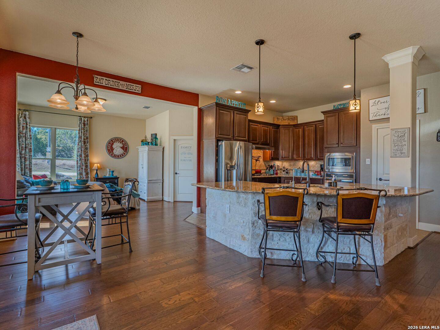 107 Ridge Place Boerne, TX 78006 - Photo 13 of 55