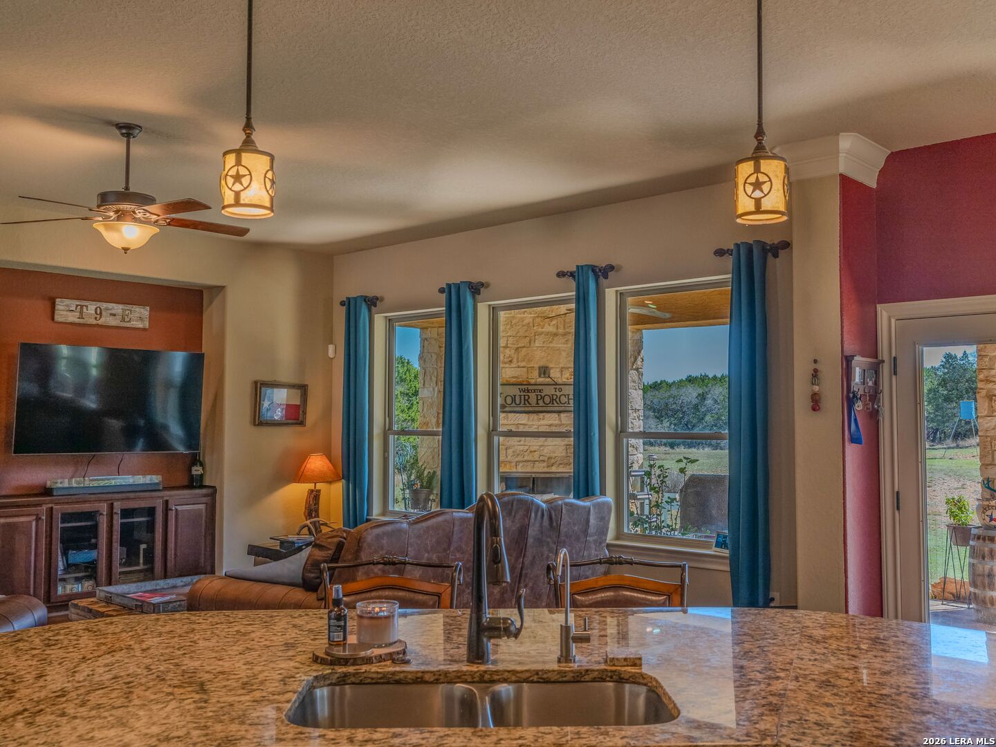 107 Ridge Place Boerne, TX 78006 - Photo 15 of 55