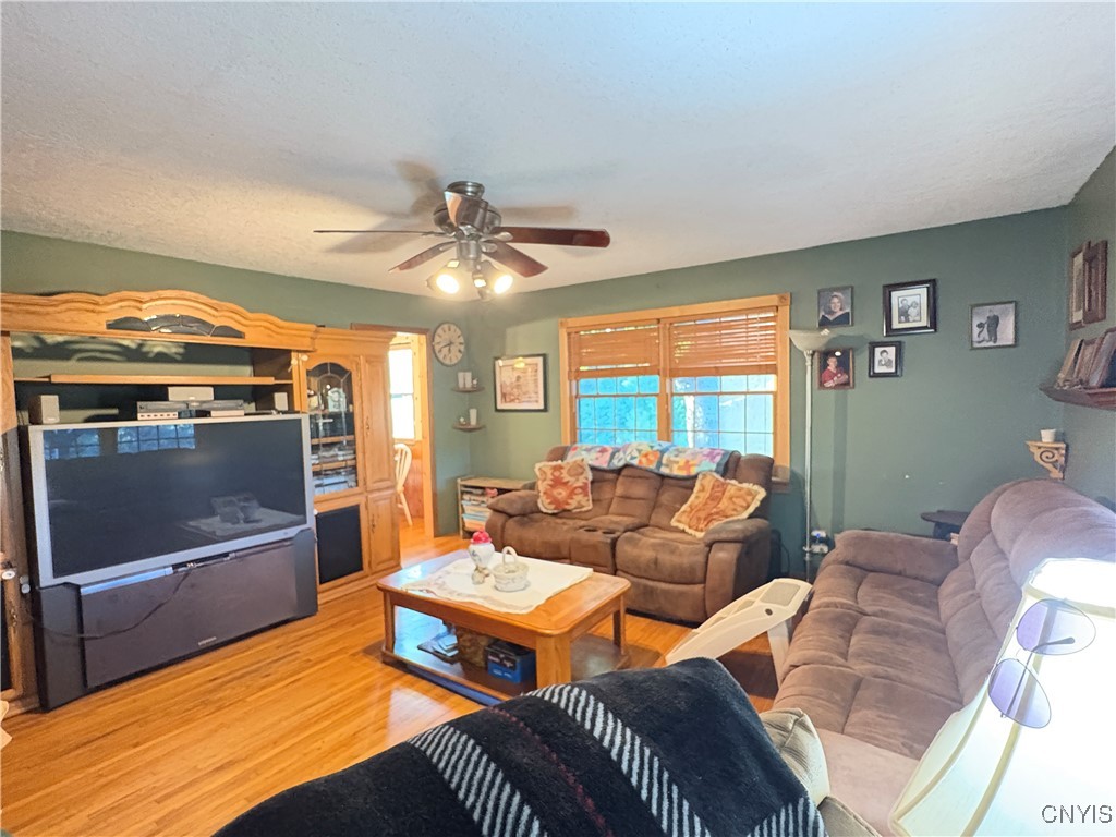 131 Halladay Road Mexico, NY 13114 - Photo 4 of 29