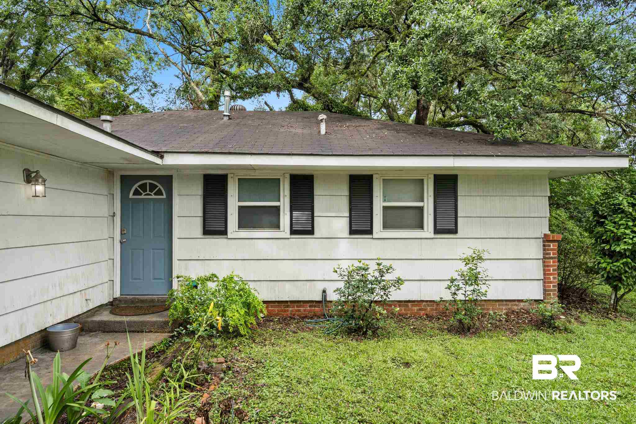 2571 East Daniels Road Mobile, AL 36605 - Photo 2 of 18